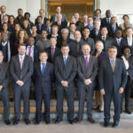 Représentants des travailleurs, des gouvernements et des employeurs réunis au Forum de dialogue mondial de l’OIT pour discuter sur la numérisation dans les industries chimiques et pharmaceutiques. Photo: OIT 