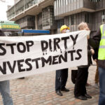 Stop a las inversiones sucias.  Fotografíat: Amy Scaife/London Mining Network