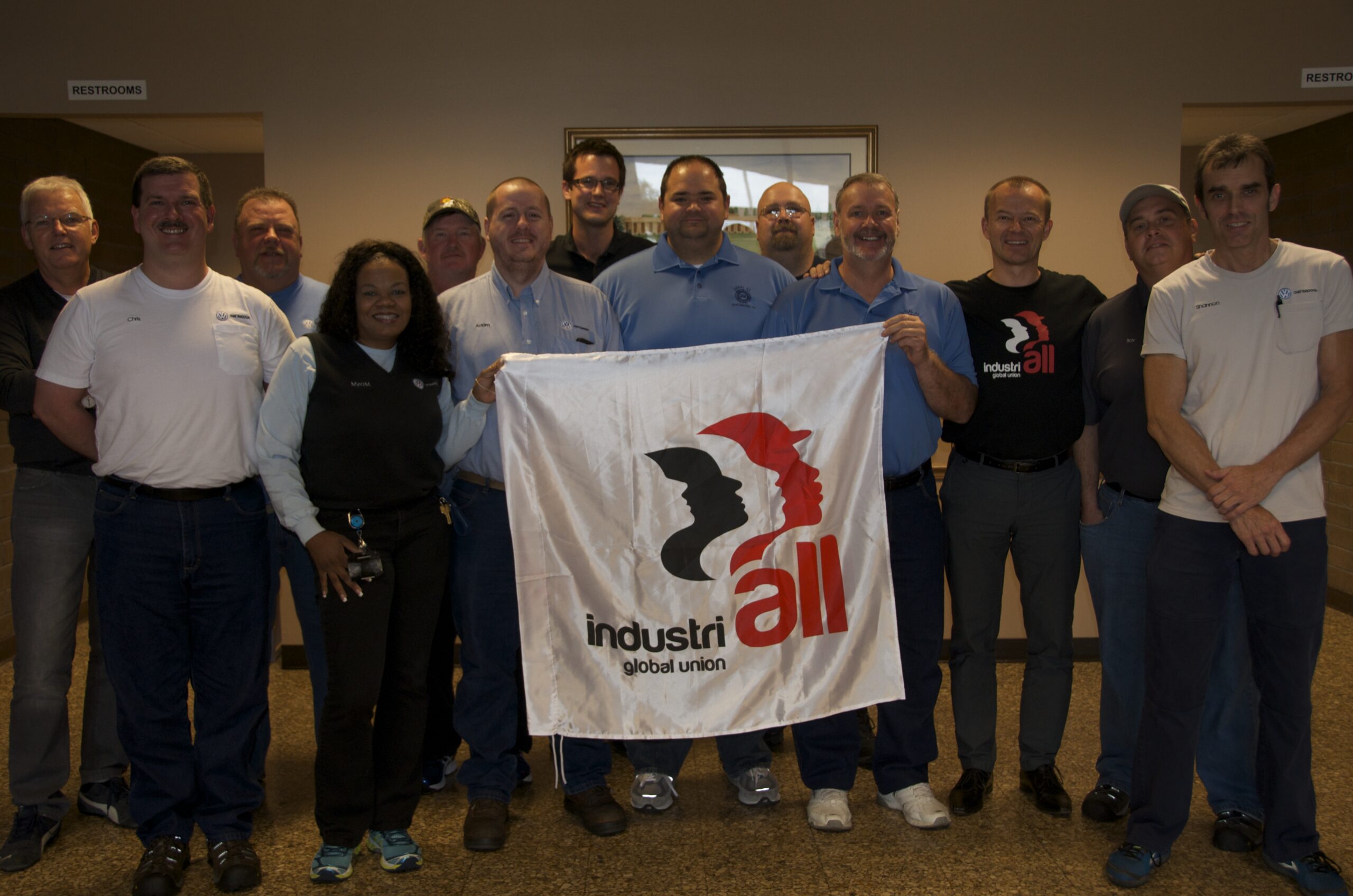 Seccional local 42 del UAW, con nuestro Secretario General Jyrki Raina