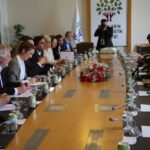 La mission syndicale internationale rencontre le groupe parlementaire du HDP à Ankara, en Turquie.