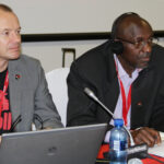 Jyrki Raina, secrétaire général de IndustriALL, Fabian Nikomo, représentant régional d’Afrique subsaharienne, et Beauty Ziba, membre du Comité exécutif de IndustriALL.