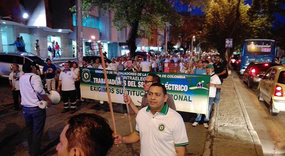 Marcha de SINTRAELECOL para expresar preocupación por el futuro del servicio de energía y por los empleados de Electricaribe