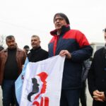 Kemal Özkan s’adressant aux travailleurs de l’usine de Recticel, à Tuzla, à Istanbul, le 27 décembre 2018.  