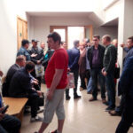 Simpatizantes durante la audiencia en la corte