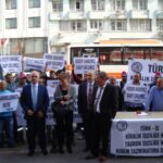 Les syndicats turcs manifestent contre le projet de loi 