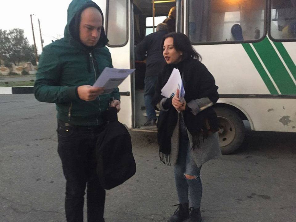 Молодежные и профсоюзные активисты провели встречи с работниками 
