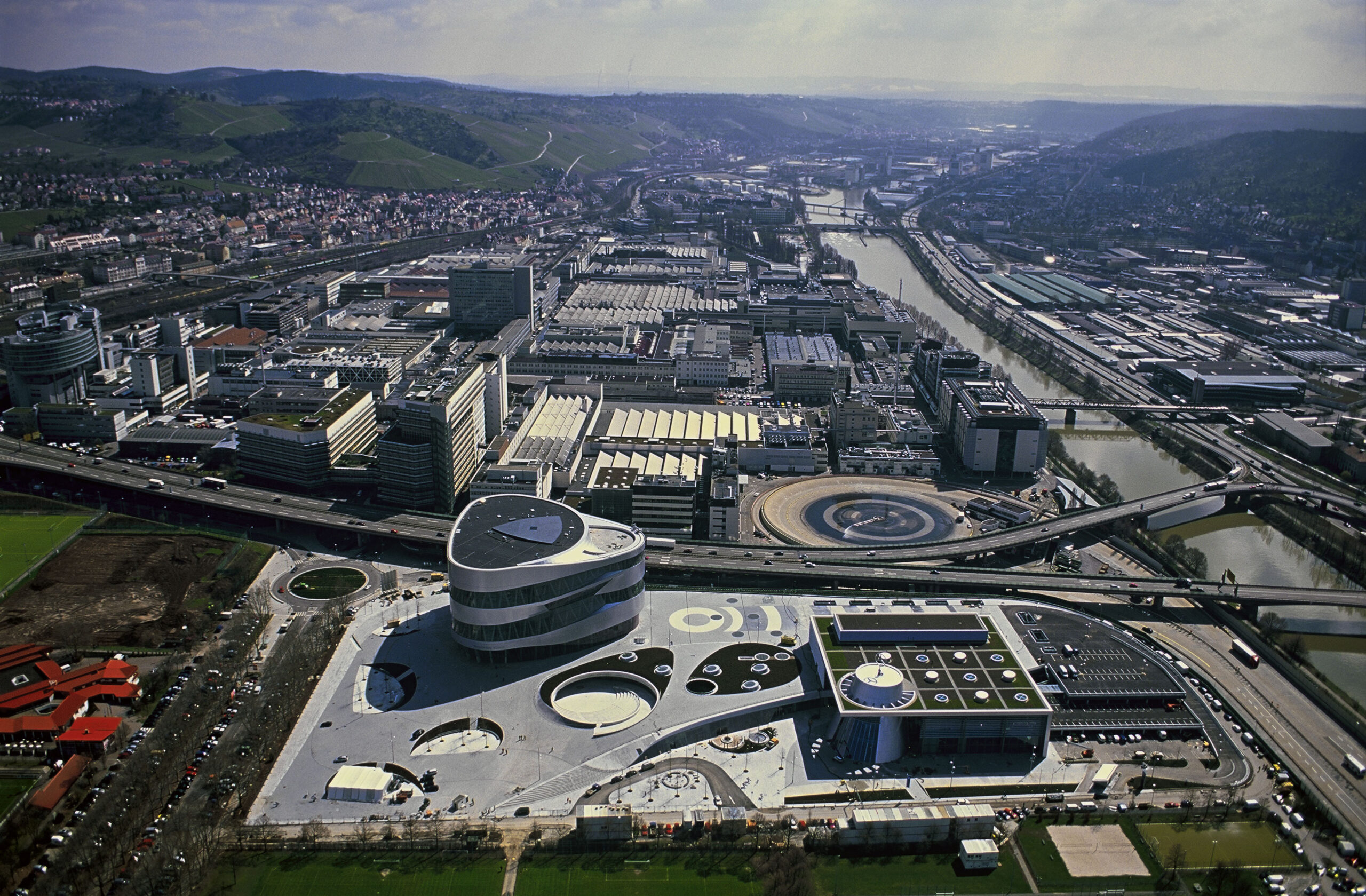 Planta de Mercedes-Benz en Untertürkheim (Foto: Daimler)
